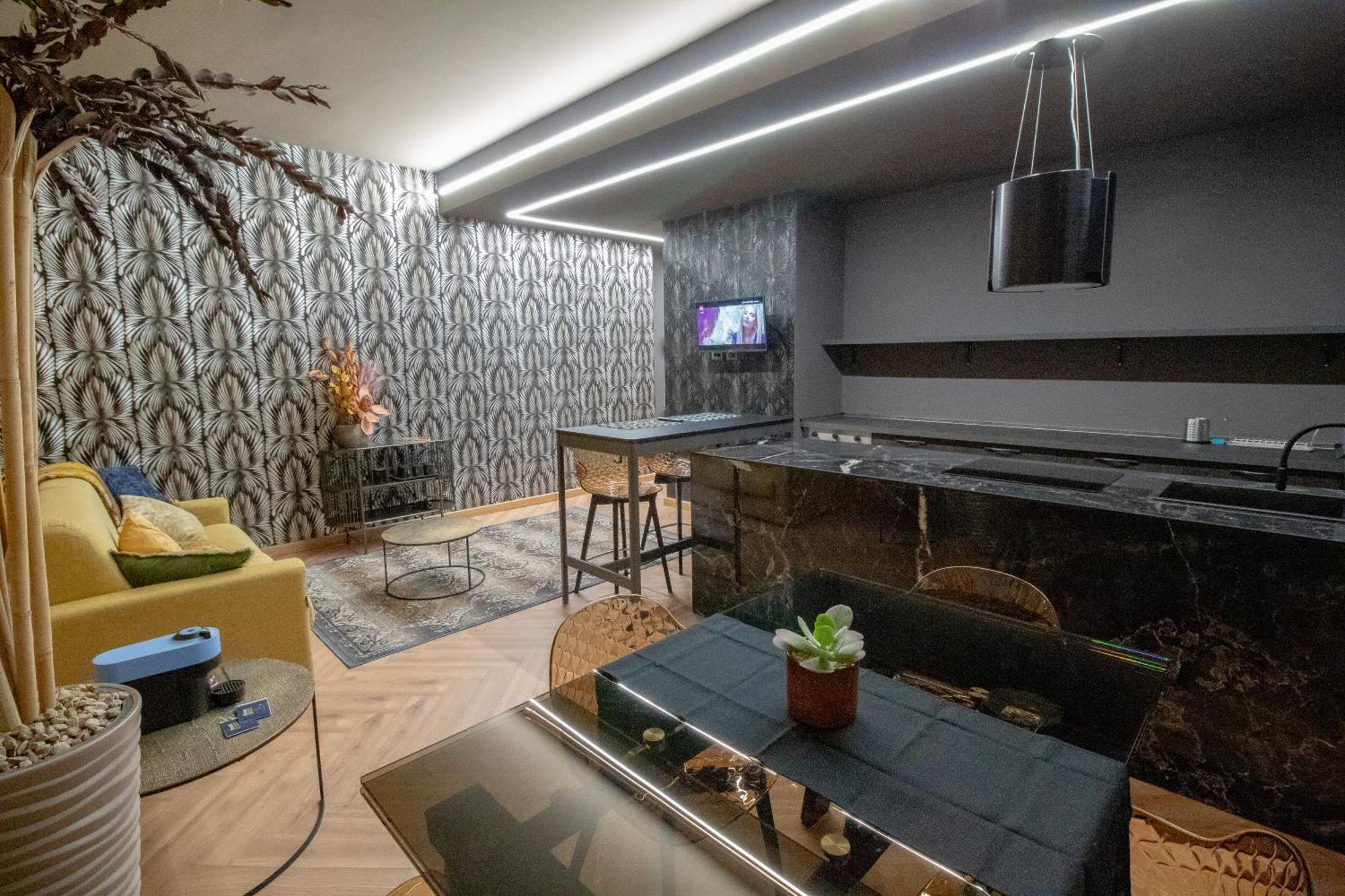 Luxury Museo Egizio - Esclusivo Trilocale In Pieno Centro - Free Wifi Lägenhet Turin Exteriör bild